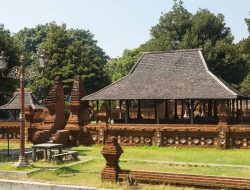 5 Tempat Wisata Cirebon Dekat Stasiun, Paling Hits Di Tahun 2022!